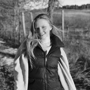 Meet your Posher, Hailey